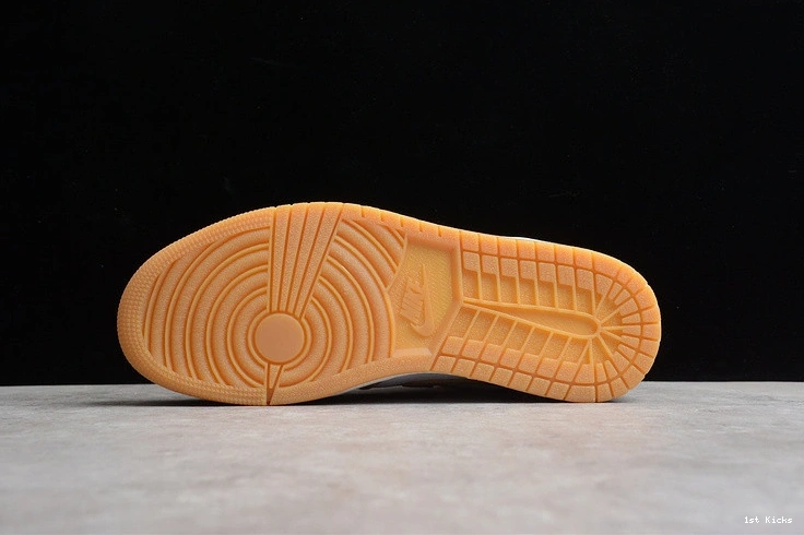 Jordan 554724-271 Tan Mid Gum - 1 0103